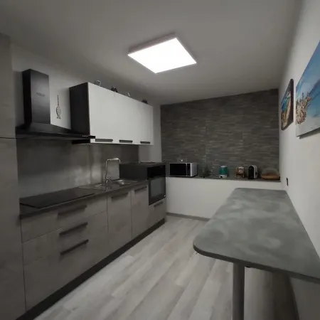 招待所 Villaggio Est 3*